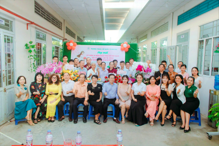 HỌP MẶT KỶ NIỆM 14 NĂM NGÀY PHỤ NỮ VIỆT NAM (20/10/2010 - 20/10/2024) VÀ MỪNG SINH NHẬT CÔ NGUYỄN THỊ TỐT - CHỦ TỊCH HĐQT TRƯỜNG QUỐC TẾ MEKONG